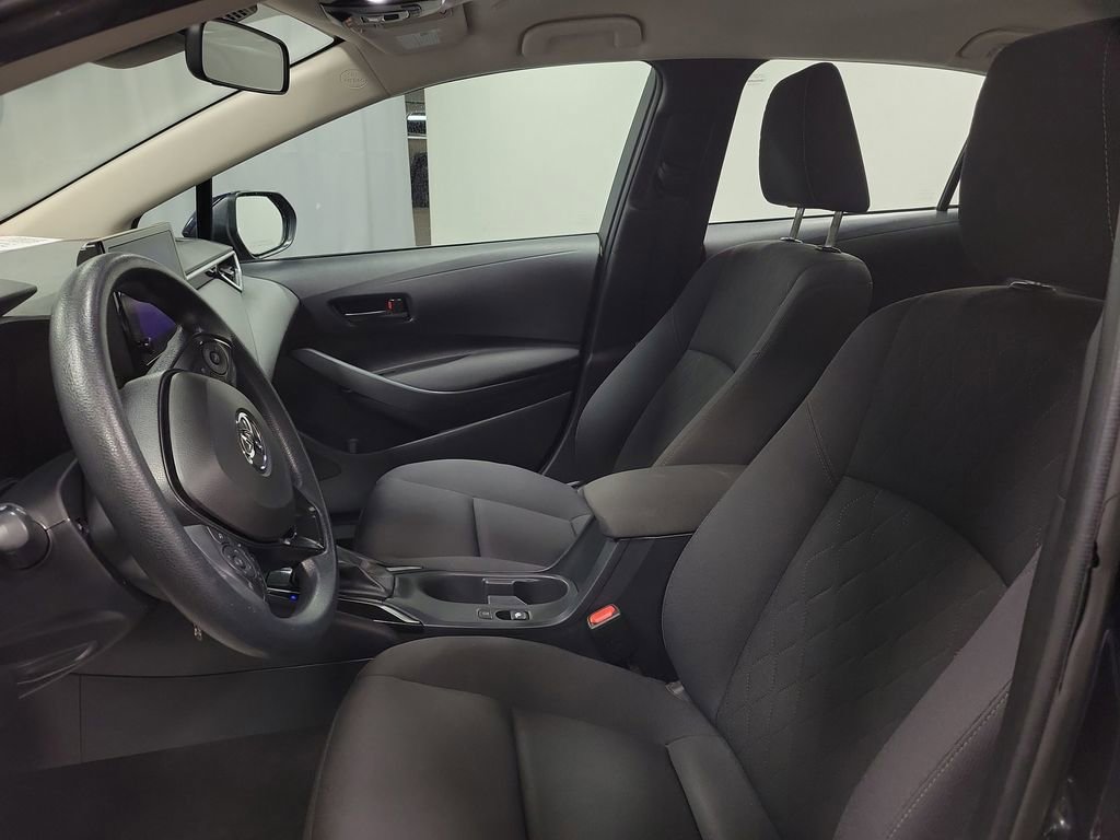Used 2023 Toyota Corolla LE image 12