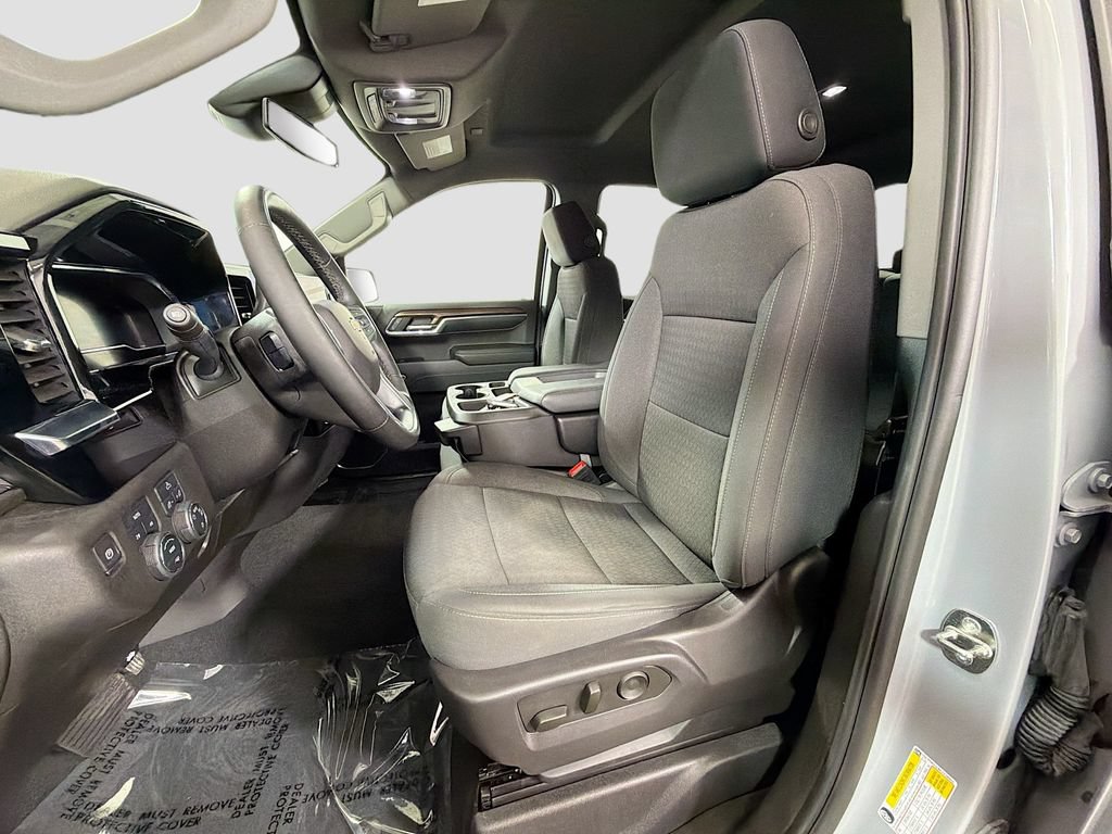Used 2024 Chevrolet Silverado 1500 LT AWD/4WD image 22