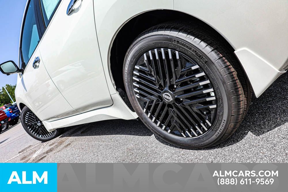 Used 2025 Nissan Leaf SV Plus image 13