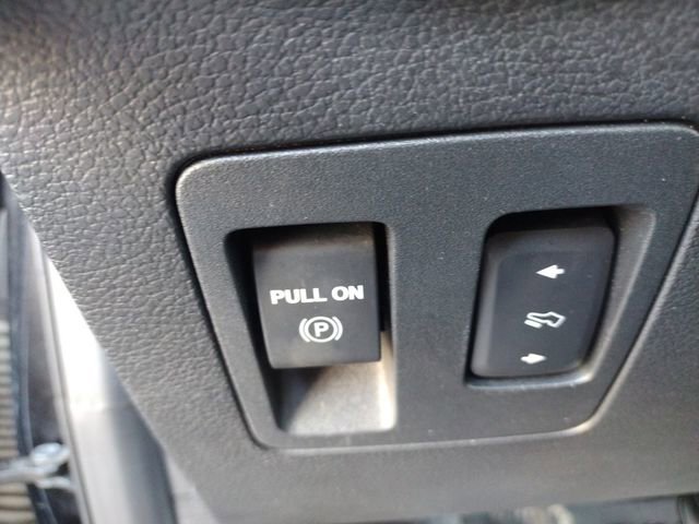 Used 2021 Ford Expedition Limited image 36