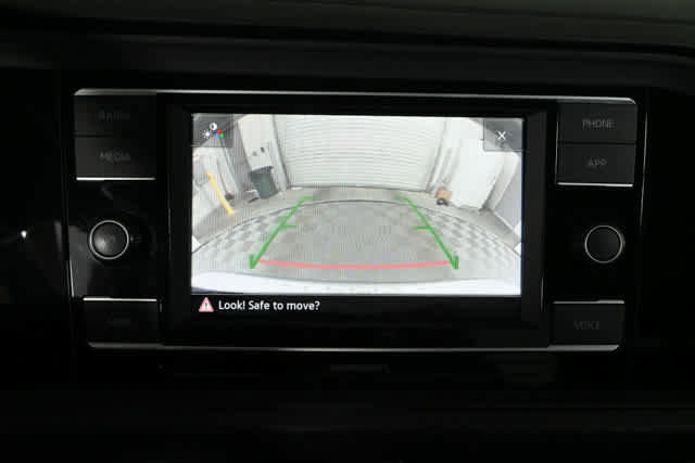 Used 2021 Volkswagen Jetta SE image 5