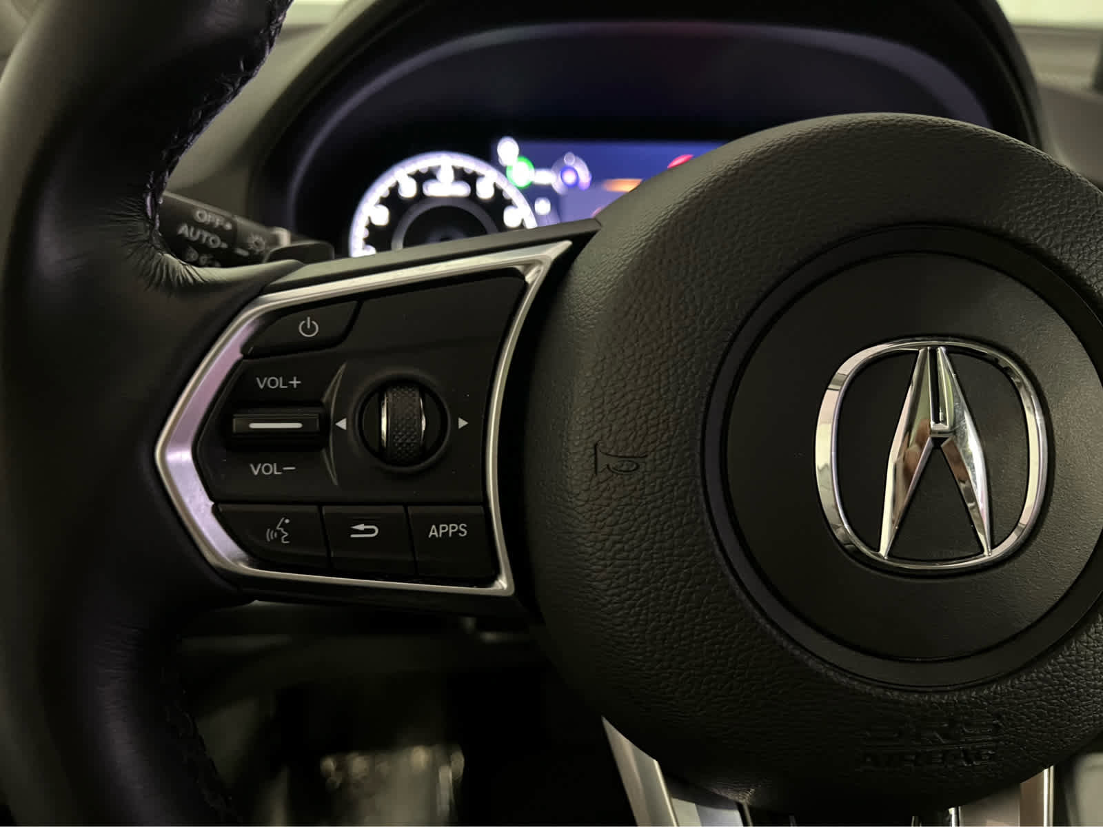 Used 2022 Acura RDX image 17