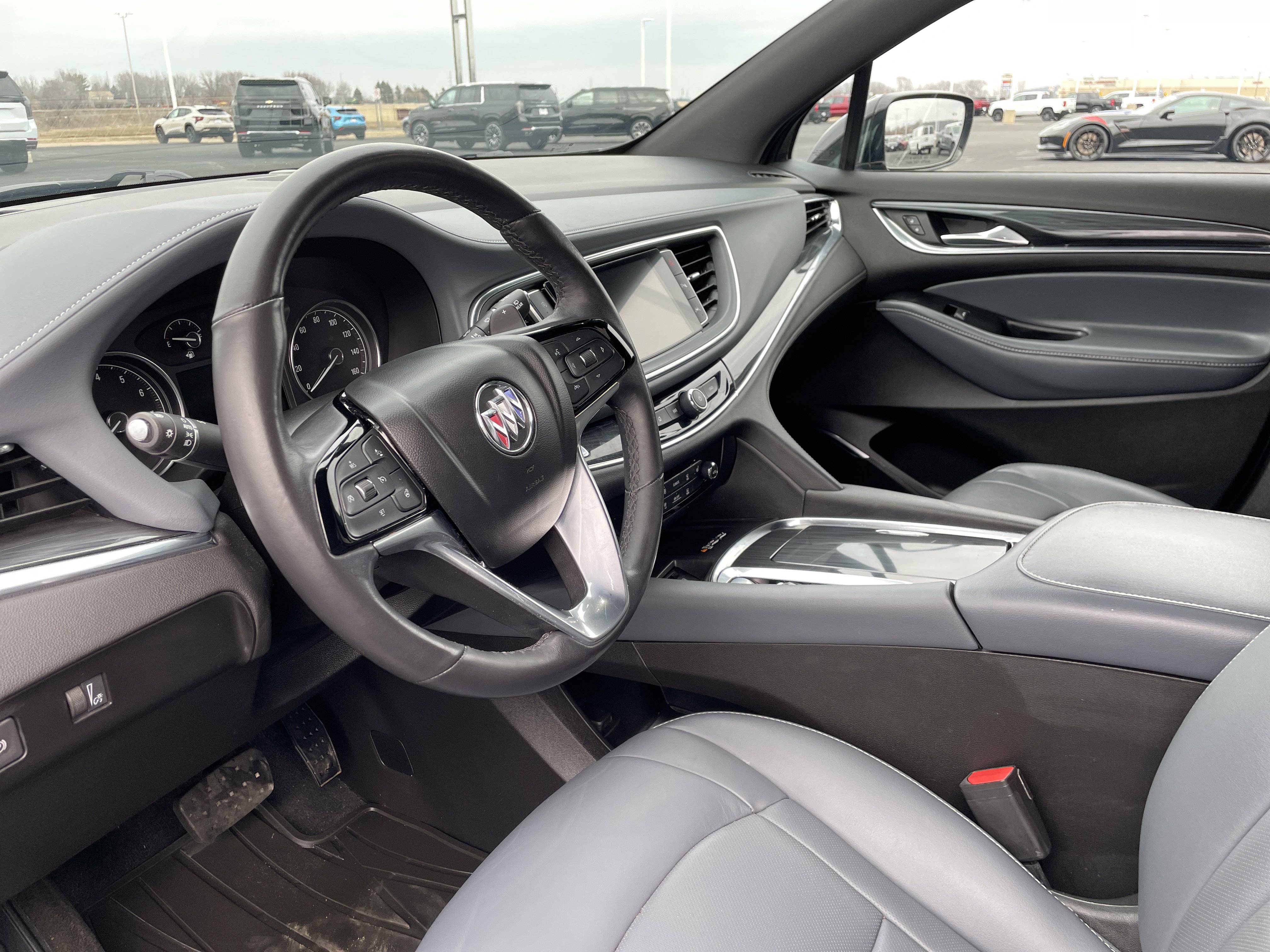 Used 2023 Buick Enclave Essence w/ Experience Buick Package image 9