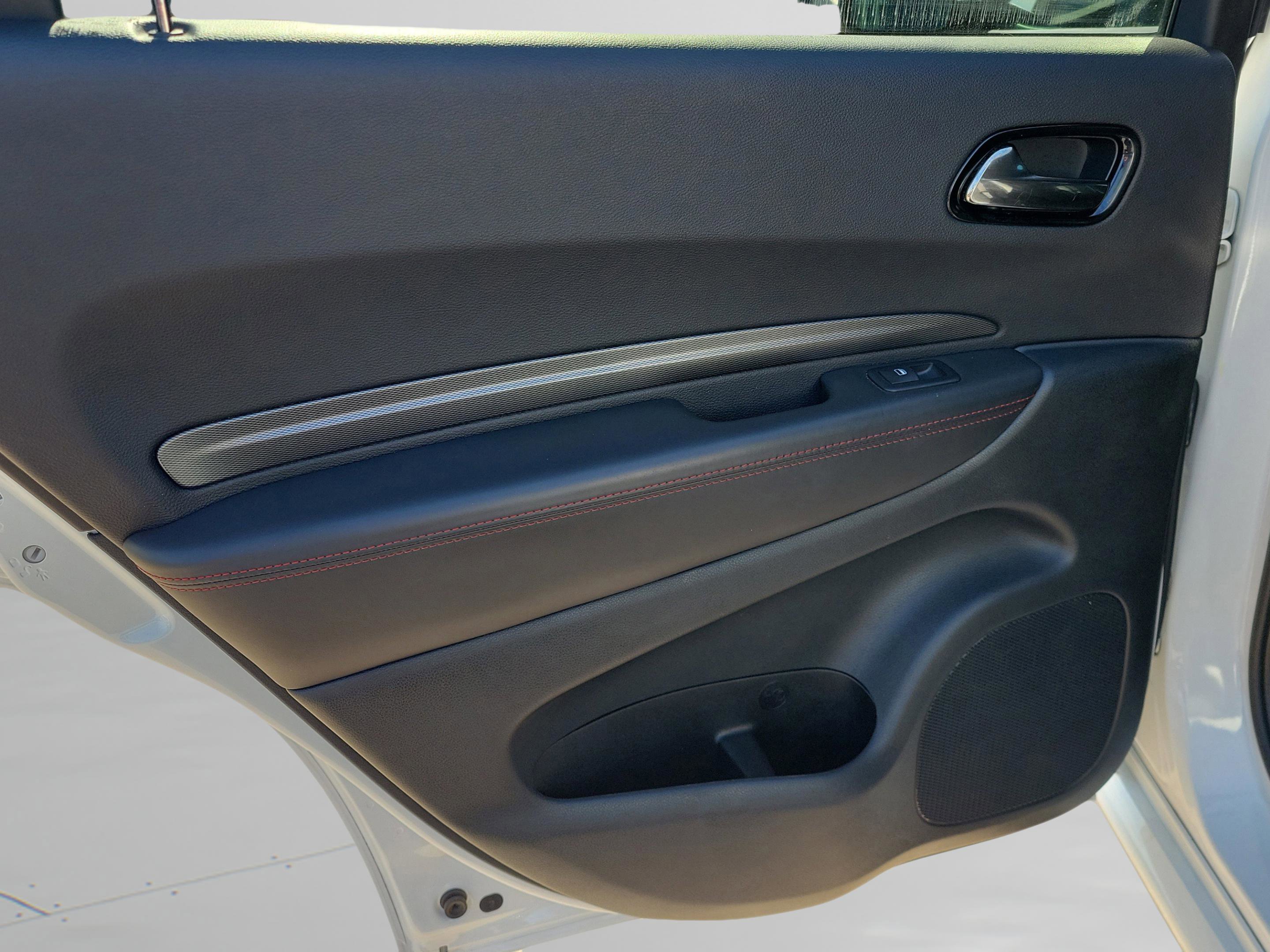 Used 2024 Dodge Durango GT image 12