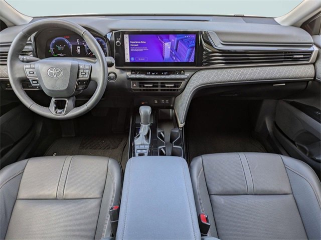 Used 2025 Toyota Camry XLE image 15