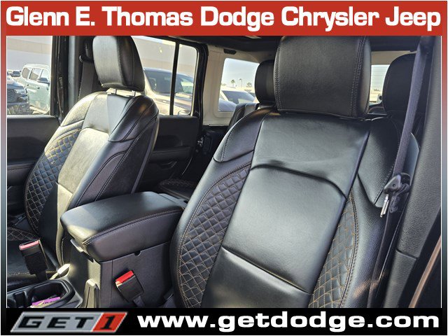 Used 2023 Jeep Wrangler Sahara image 22