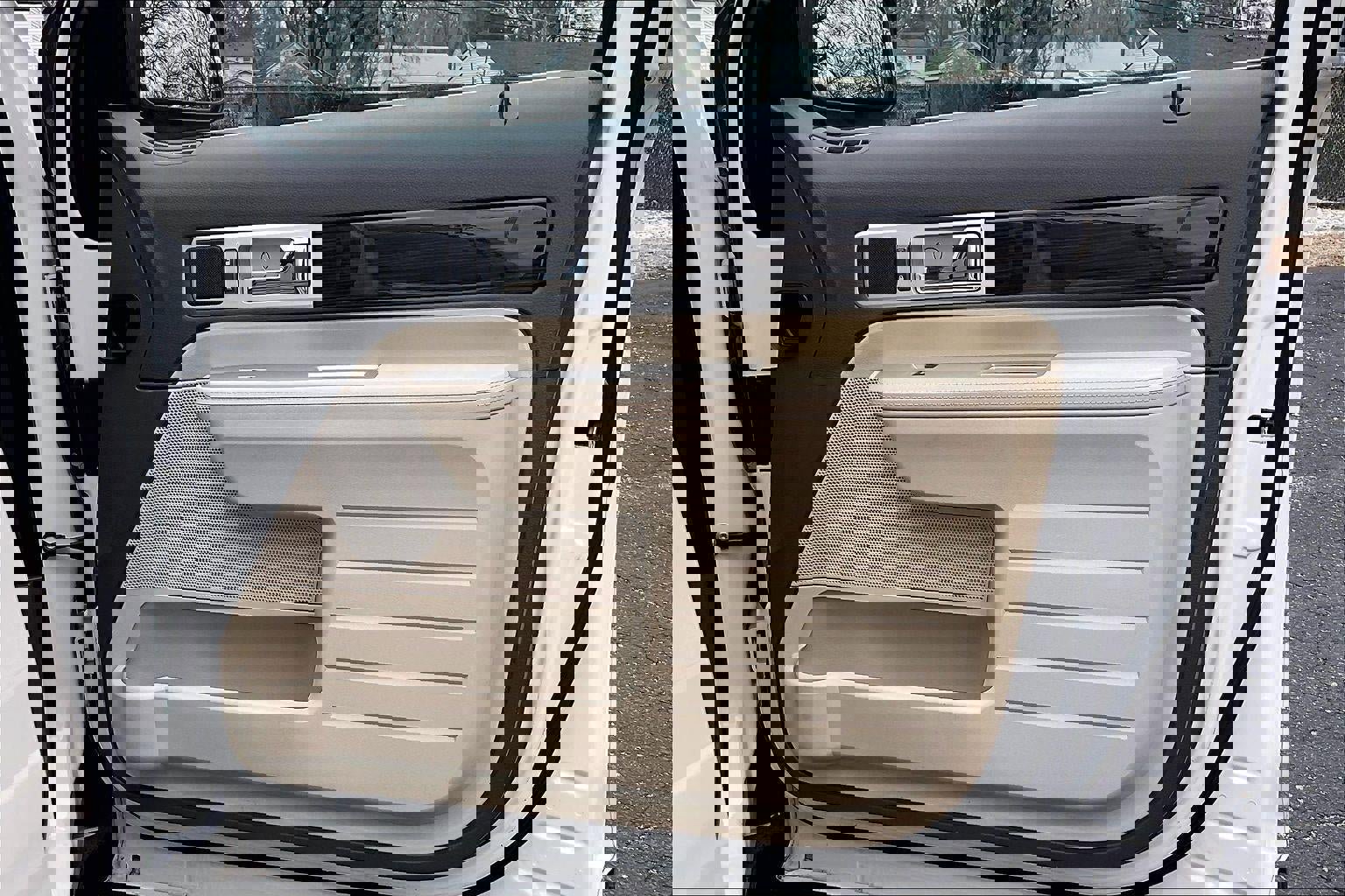 Used 2008 Lincoln MKX AWD image 25