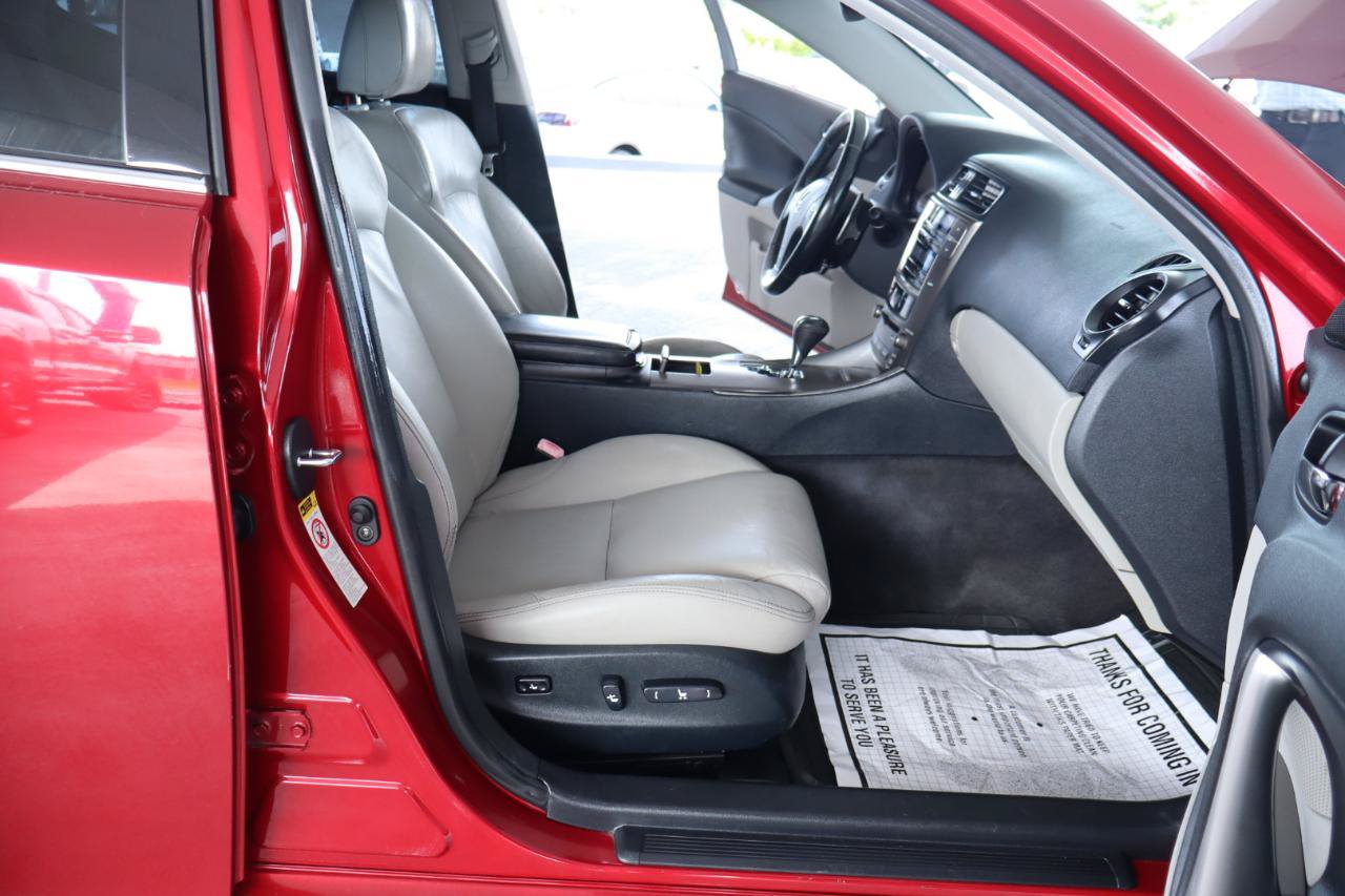Used 2010 Lexus IS 250 RWD image 34