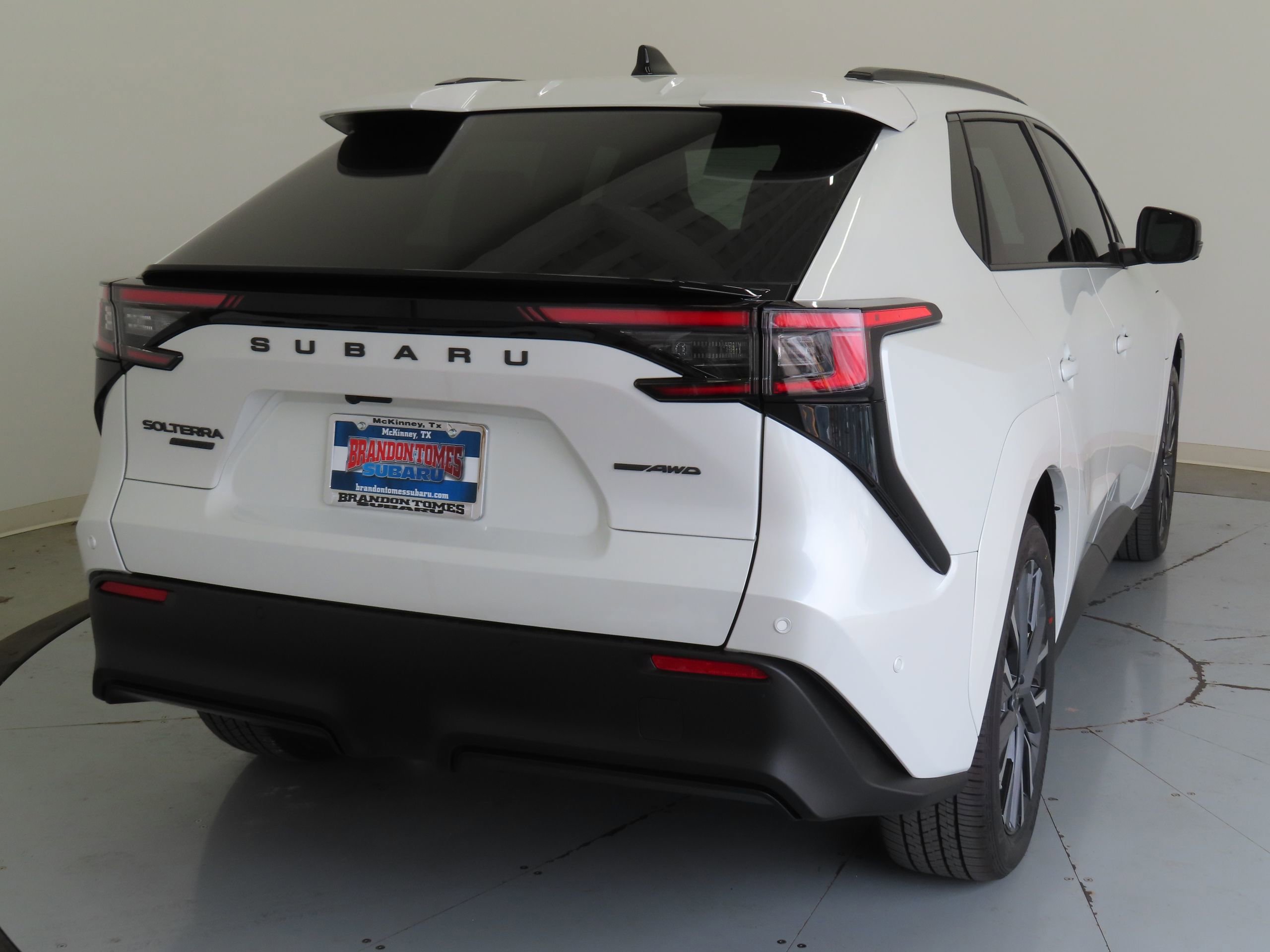 New 2026 Subaru Solterra image 3