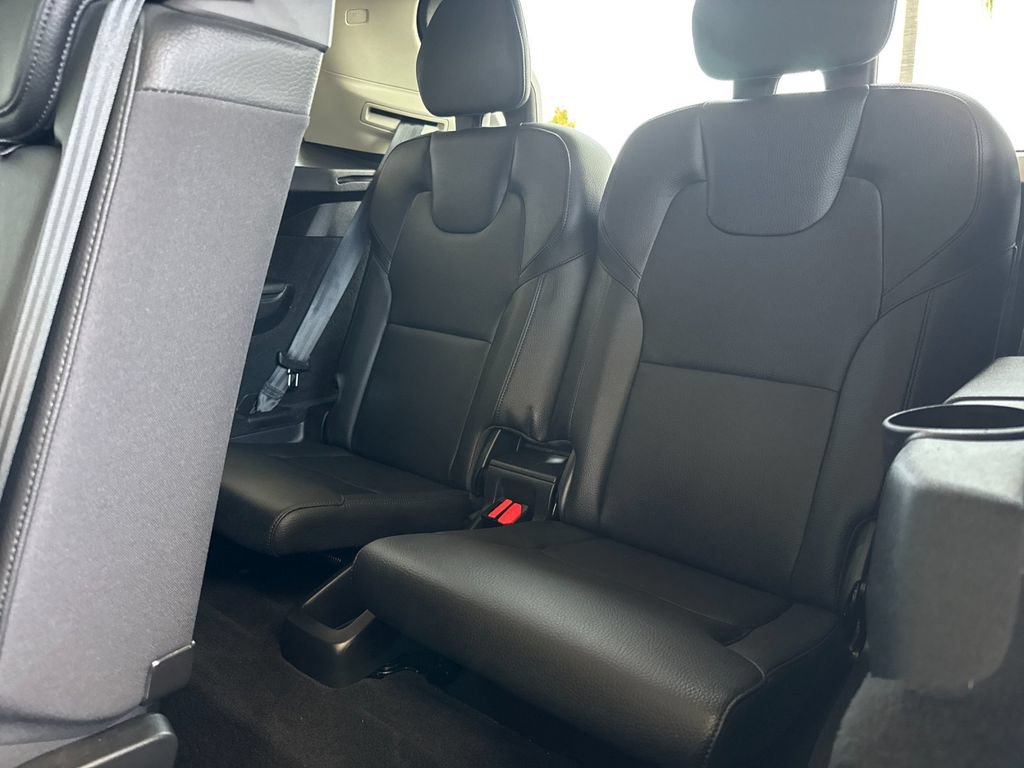 Certified 2023 Volvo XC90 B6 Plus w/ Protection Package Premier AWD/4WD image 14