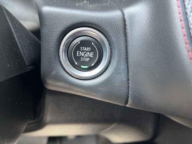 Used 2021 Chevrolet Tahoe RST w/ Luxury Package AWD/4WD image 17