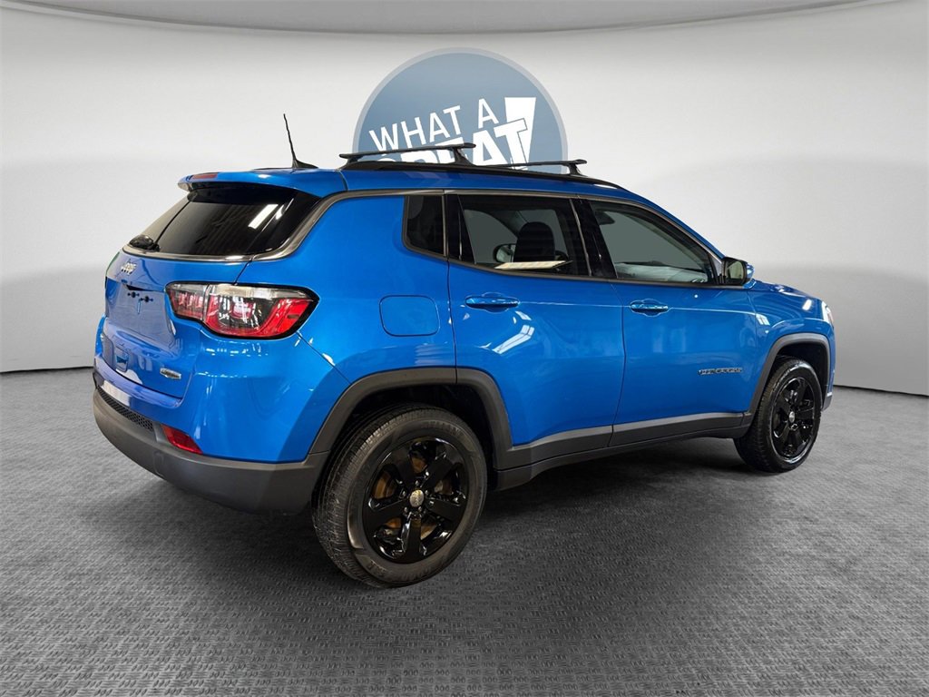 Used 2019 Jeep Compass Latitude w/ Cold Weather Group image 3