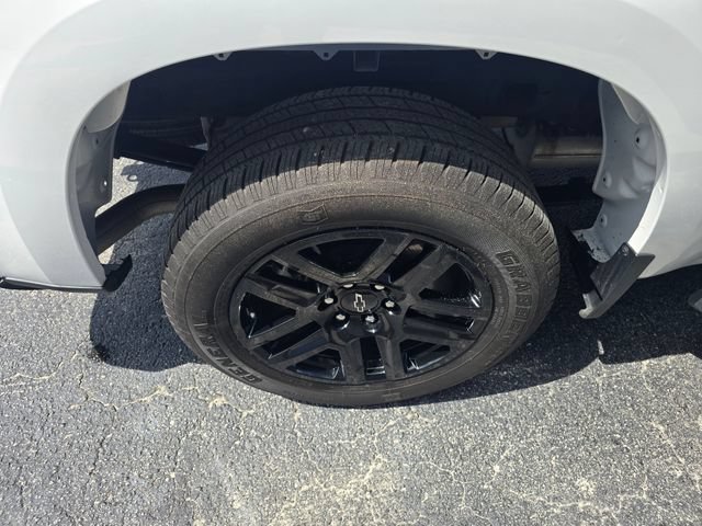 Used 2024 Chevrolet Silverado 1500 Custom AWD/4WD image 40