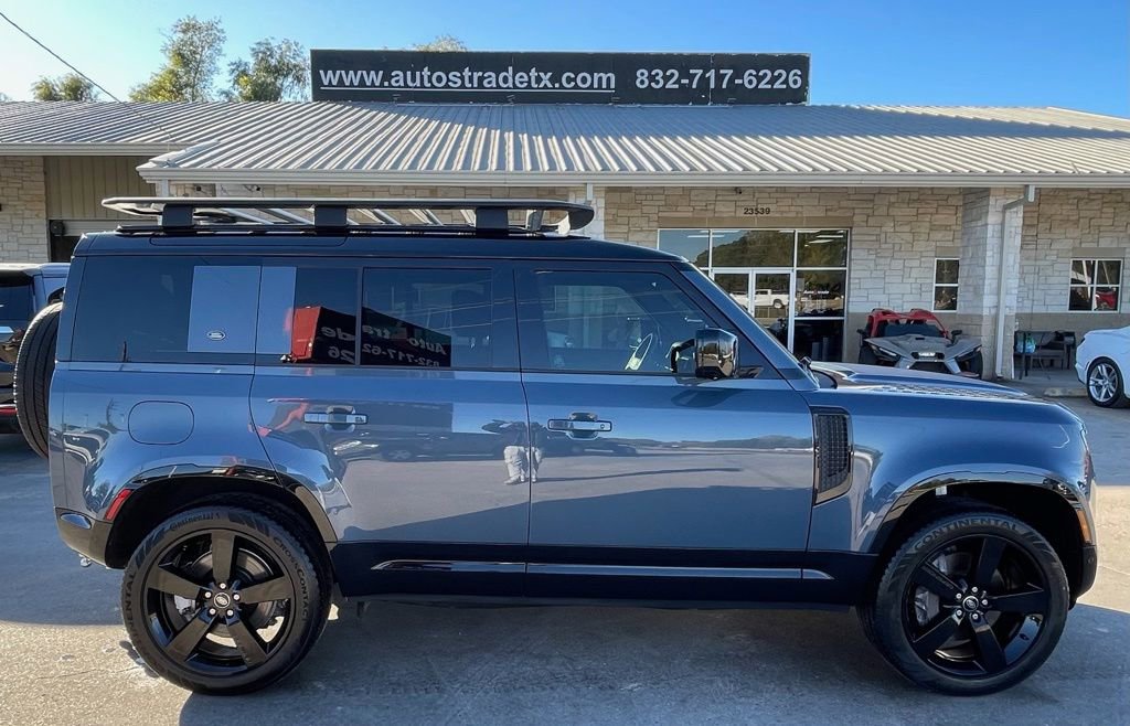 Used 2022 Land Rover Defender 110 X-Dynamic HSE image 7