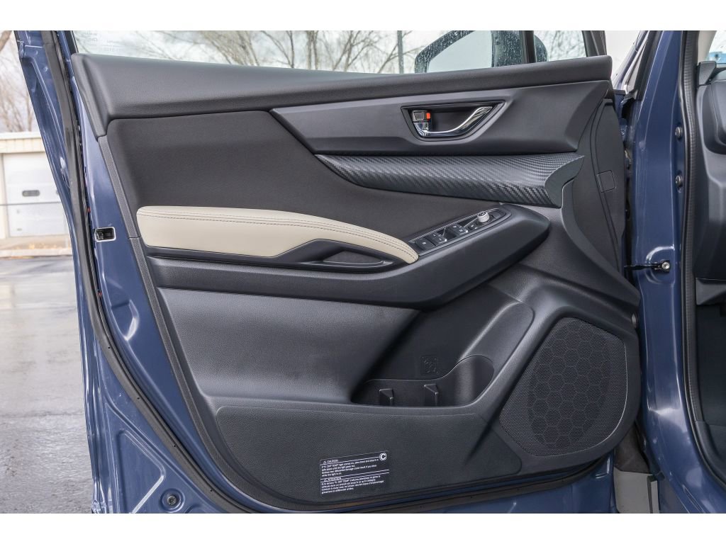 Certified 2025 Subaru Ascent Premium w/ Premium Package image 20