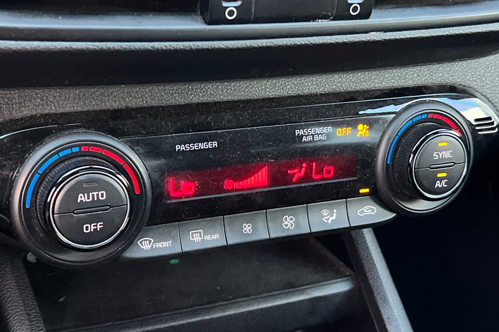 Used 2019 Kia Forte LXS FWD image 21