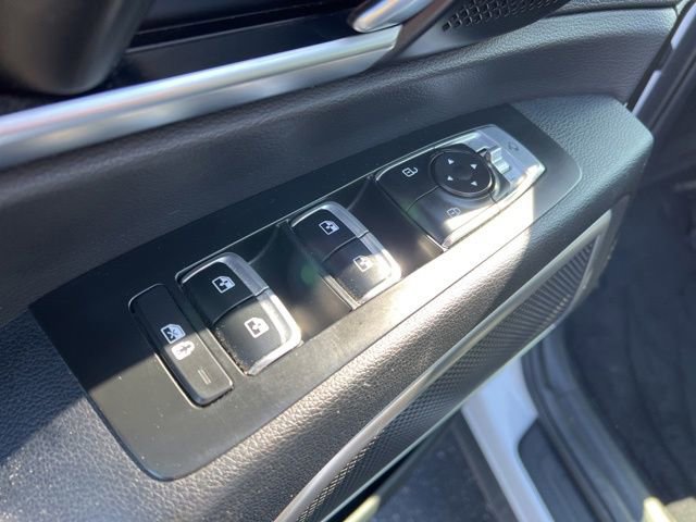 Certified 2023 Kia Telluride EX w/ EX Captain's Chair Package image 32