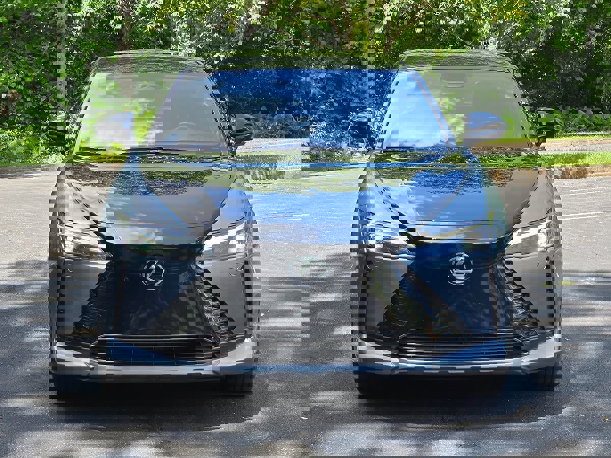 Used 2023 Lexus RZ 450e Premium w/ Accessory Package (Z1) AWD/4WD image 9