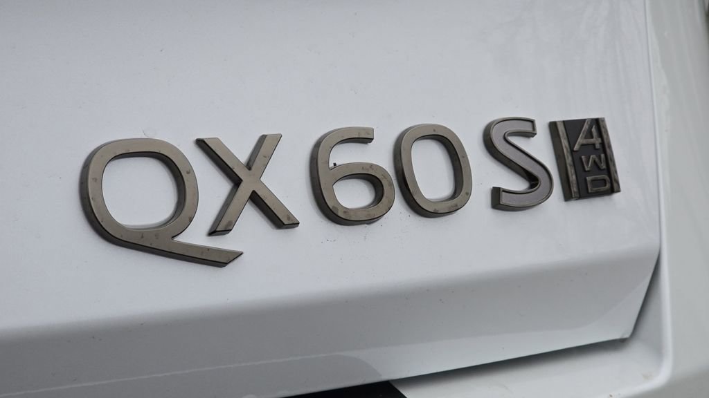 New 2026 INFINITI QX60 Sport image 12