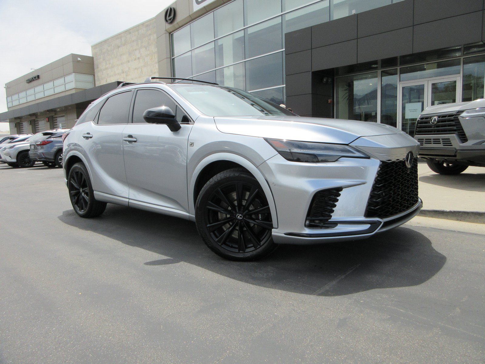 Used 2024 Lexus RX 500h F Sport w/ Convenience Package AWD/4WD image 14
