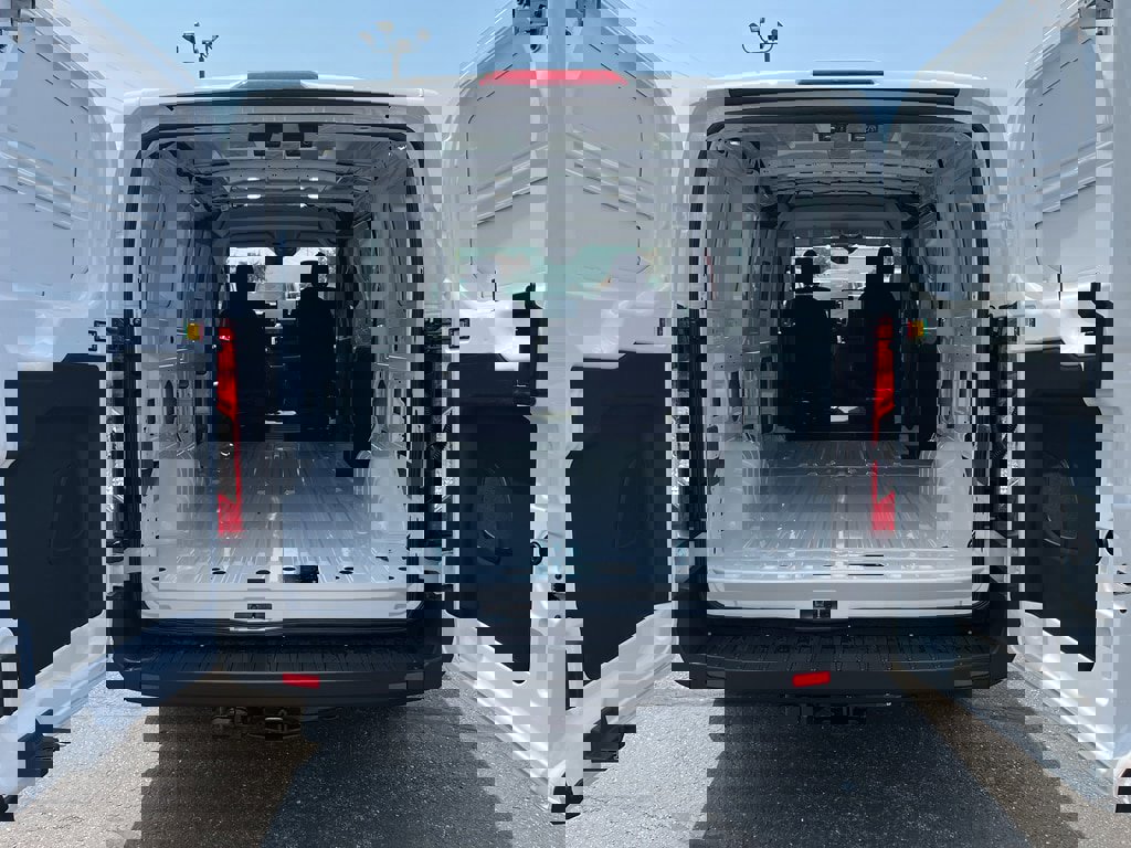 New 2025 Ford Transit 350 Low Roof image 18