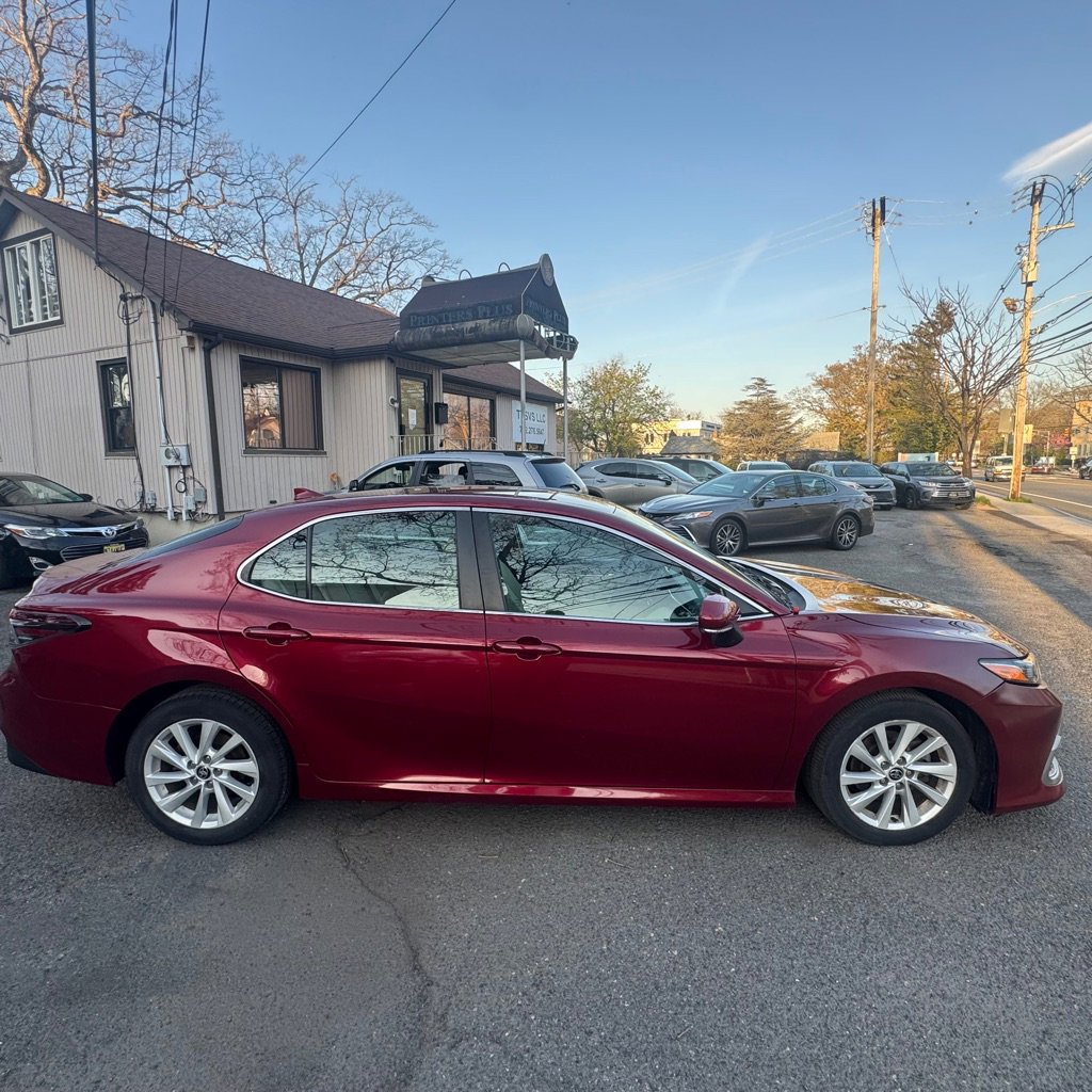 Used 2022 Toyota Camry LE w/ Cold Weather Package AWD/4WD image 6