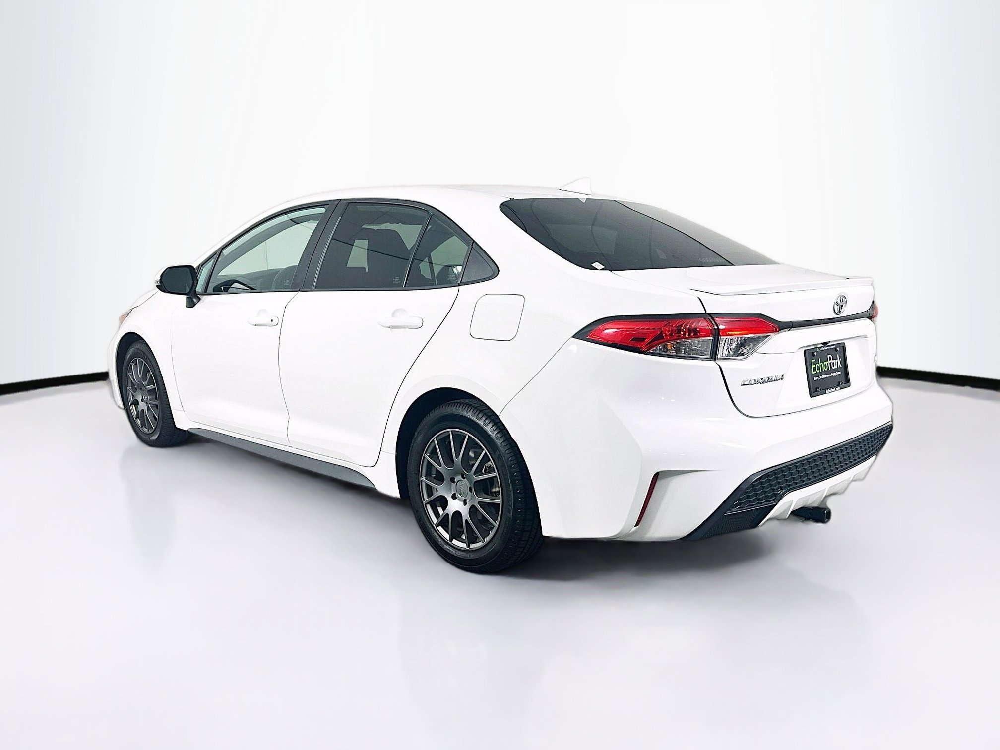 Used 2020 Toyota Corolla SE image 5