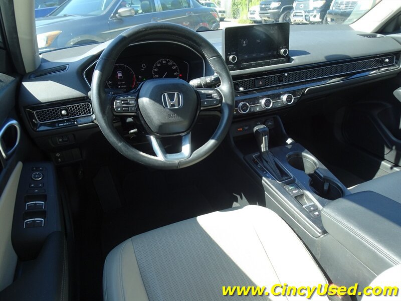 Used 2024 Honda Civic EX-L image 13