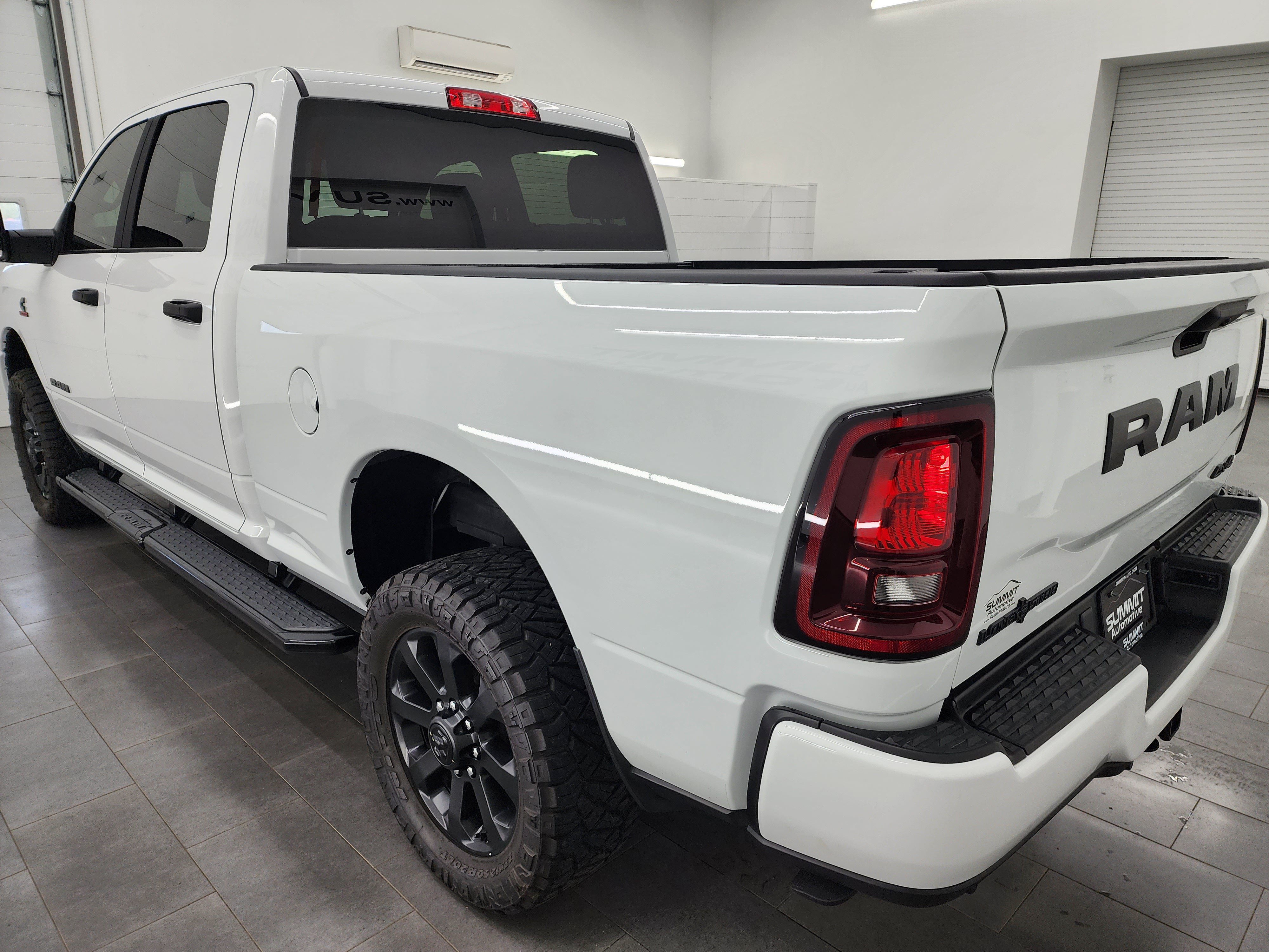 Used 2025 RAM 2500 Lone Star AWD/4WD image 6