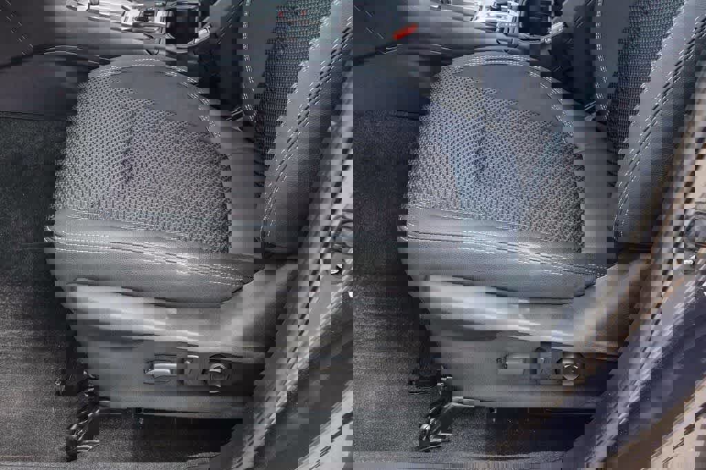 Used 2023 Subaru Forester Premium w/ Popular Package #2 image 22