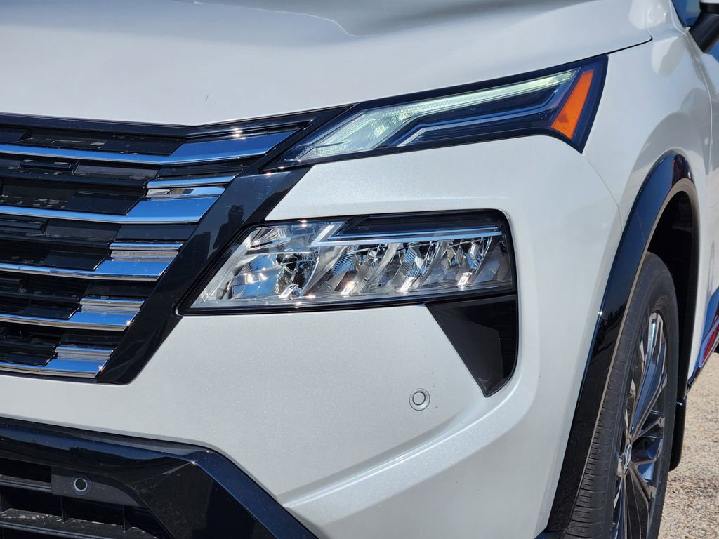 New 2026 Nissan Rogue Platinum w/ Platinum Premium Package image 5