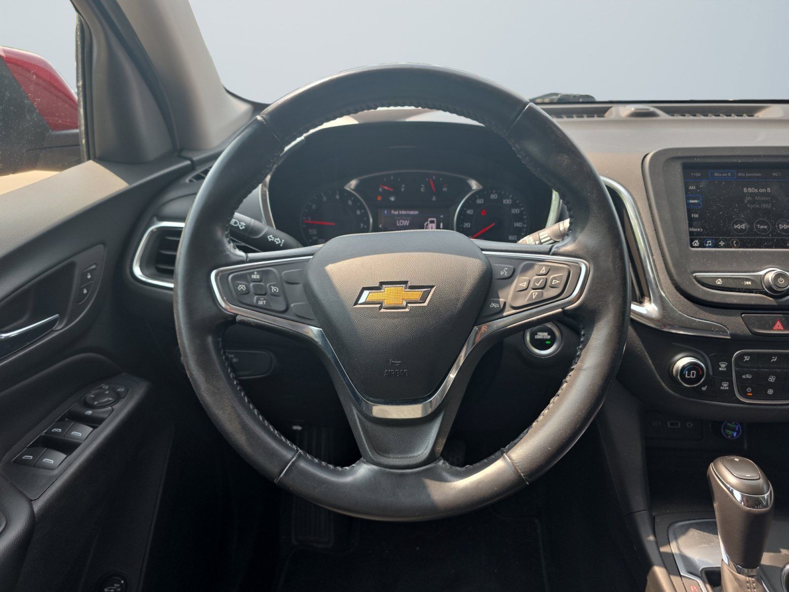 Used 2019 Chevrolet Equinox LT FWD image 13
