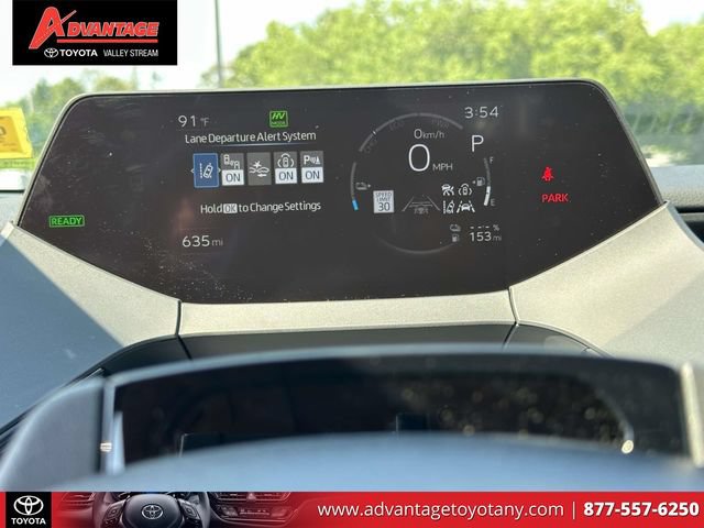 Used 2025 Toyota Prius Plug-In Hybrid w/ Limited Premium Package FWD image 32