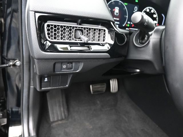 Used 2025 Honda Civic Sport image 26