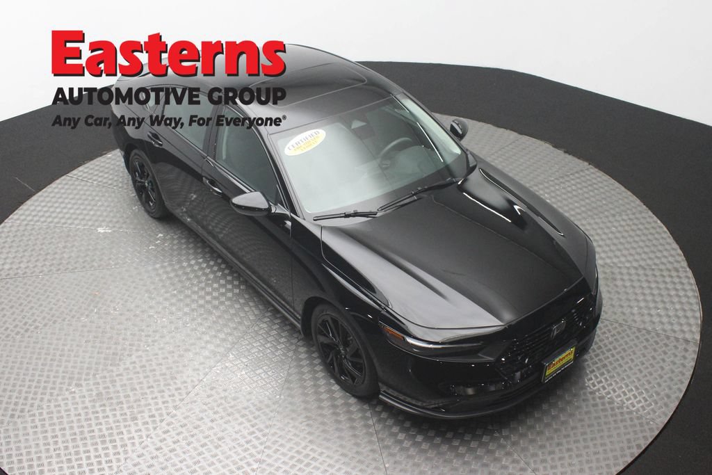Used 2025 Honda Accord SE image 3