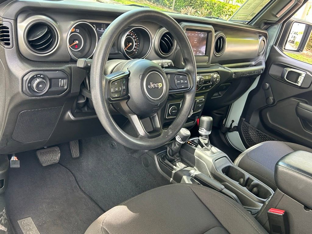 Certified 2023 Jeep Wrangler Sport AWD/4WD image 36
