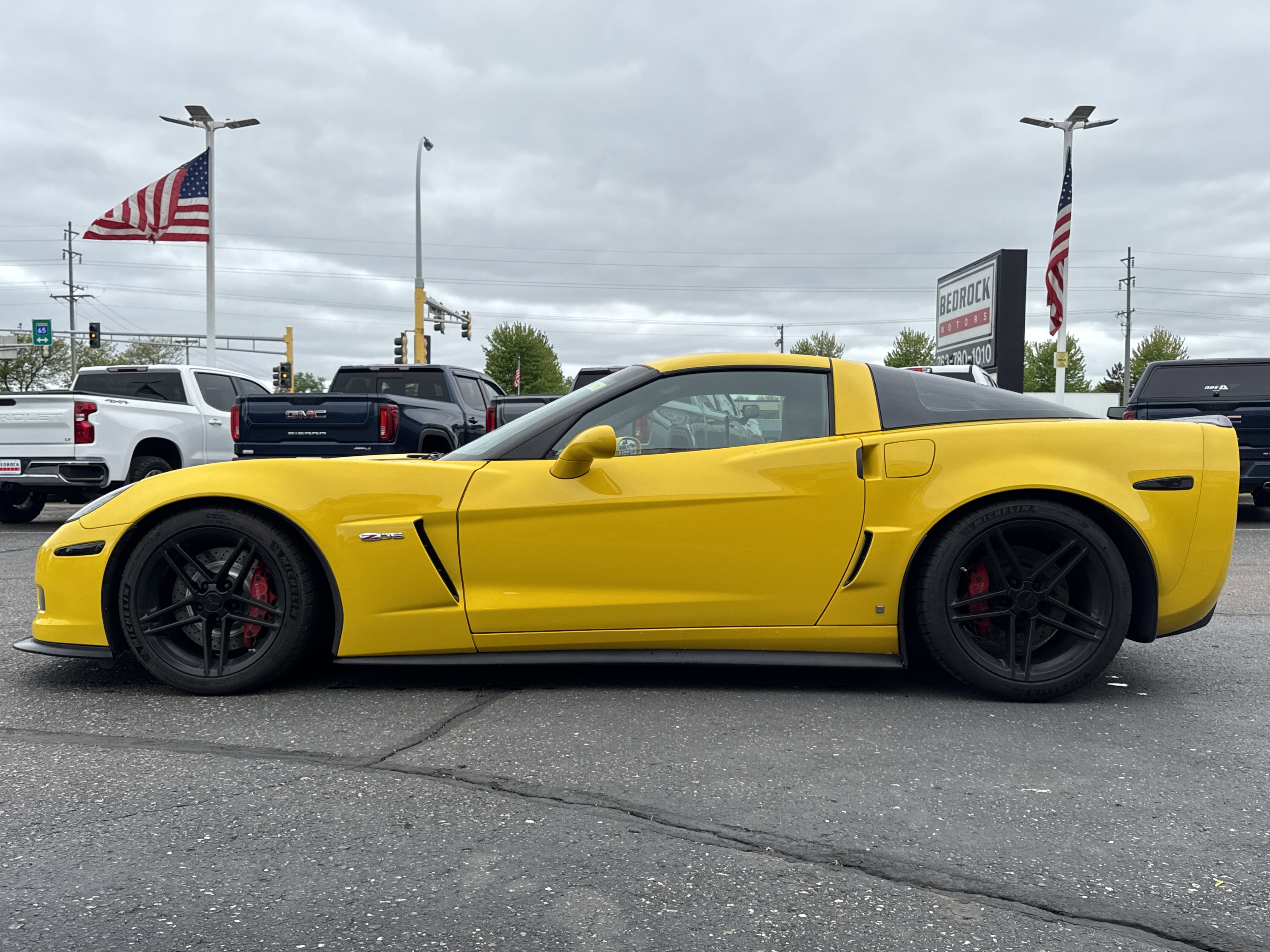 Used 2007 Chevrolet Corvette Z06 w/ Preferred Equipment Group RWD image 4