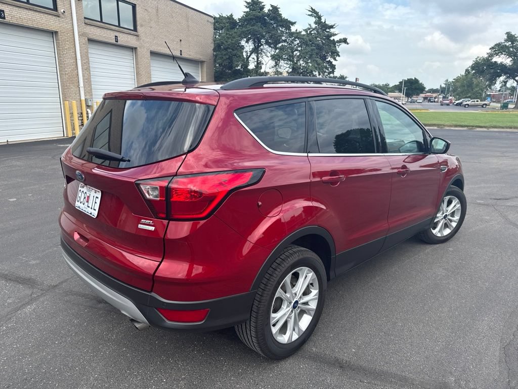 Used 2019 Ford Escape SEL FWD image 5