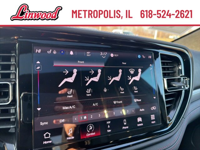 Used 2022 Dodge Durango R/T image 32