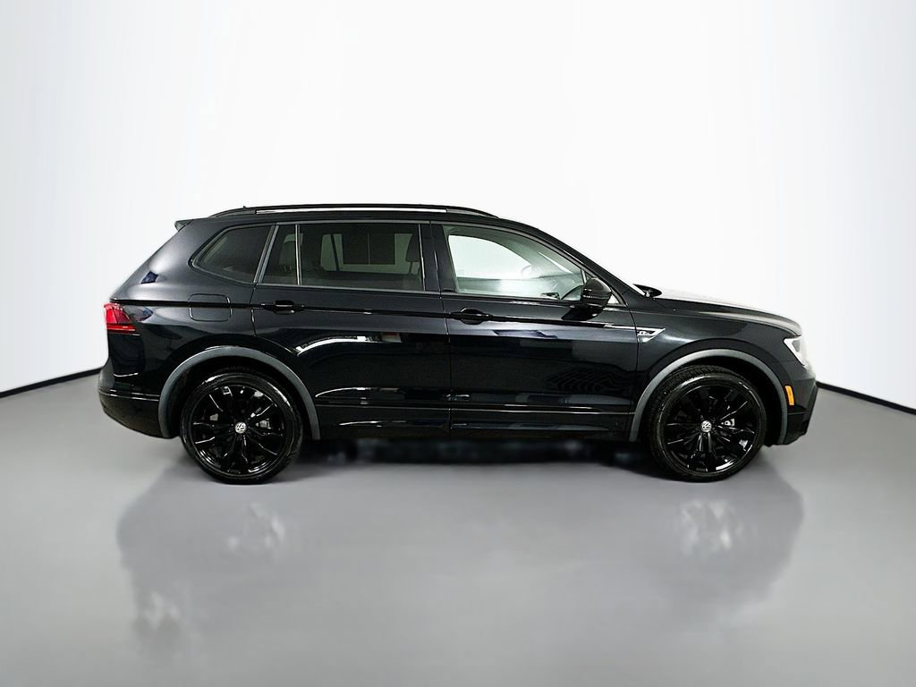 Used 2021 Volkswagen Tiguan SE R-Line image 7