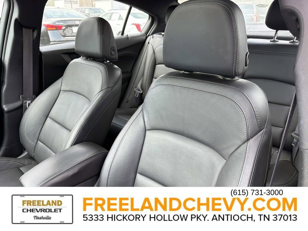 Used 2017 Chevrolet Cruze Premier FWD image 27