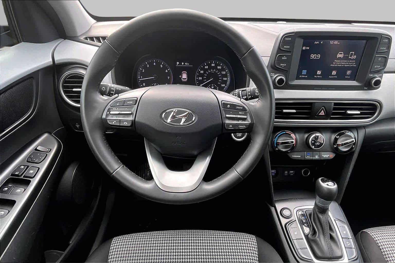 Used 2021 Hyundai Kona SEL FWD image 6