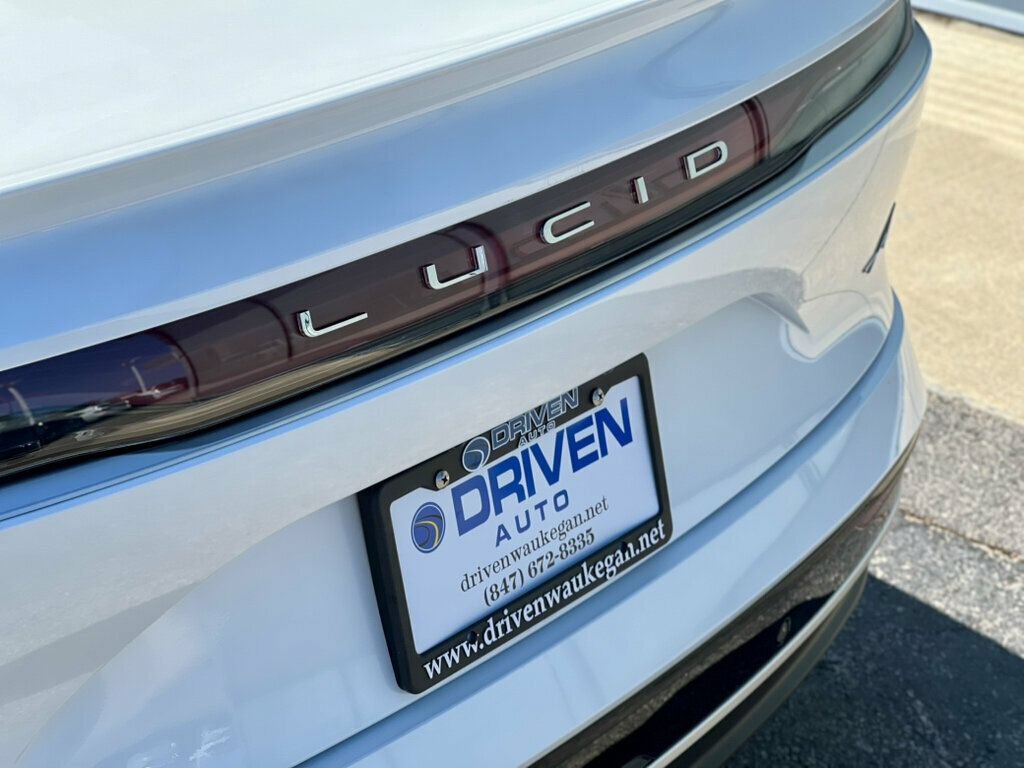 Used 2025 Lucid Air Pure RWD image 12