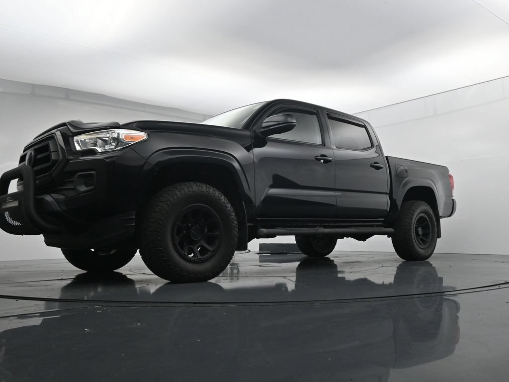 Used 2020 Toyota Tacoma SR AWD/4WD image 30