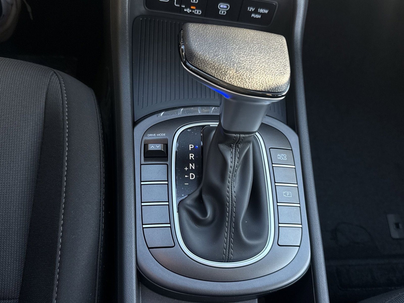 New 2026 Hyundai Kona SE image 22