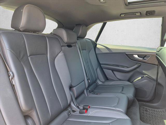 Used 2021 Audi Q8 Premium AWD/4WD image 21