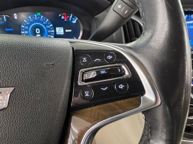 Used 2020 Cadillac Escalade Luxury AWD/4WD image 19
