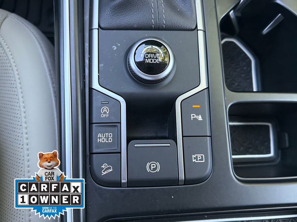 Used 2025 Kia Sorento S FWD image 26