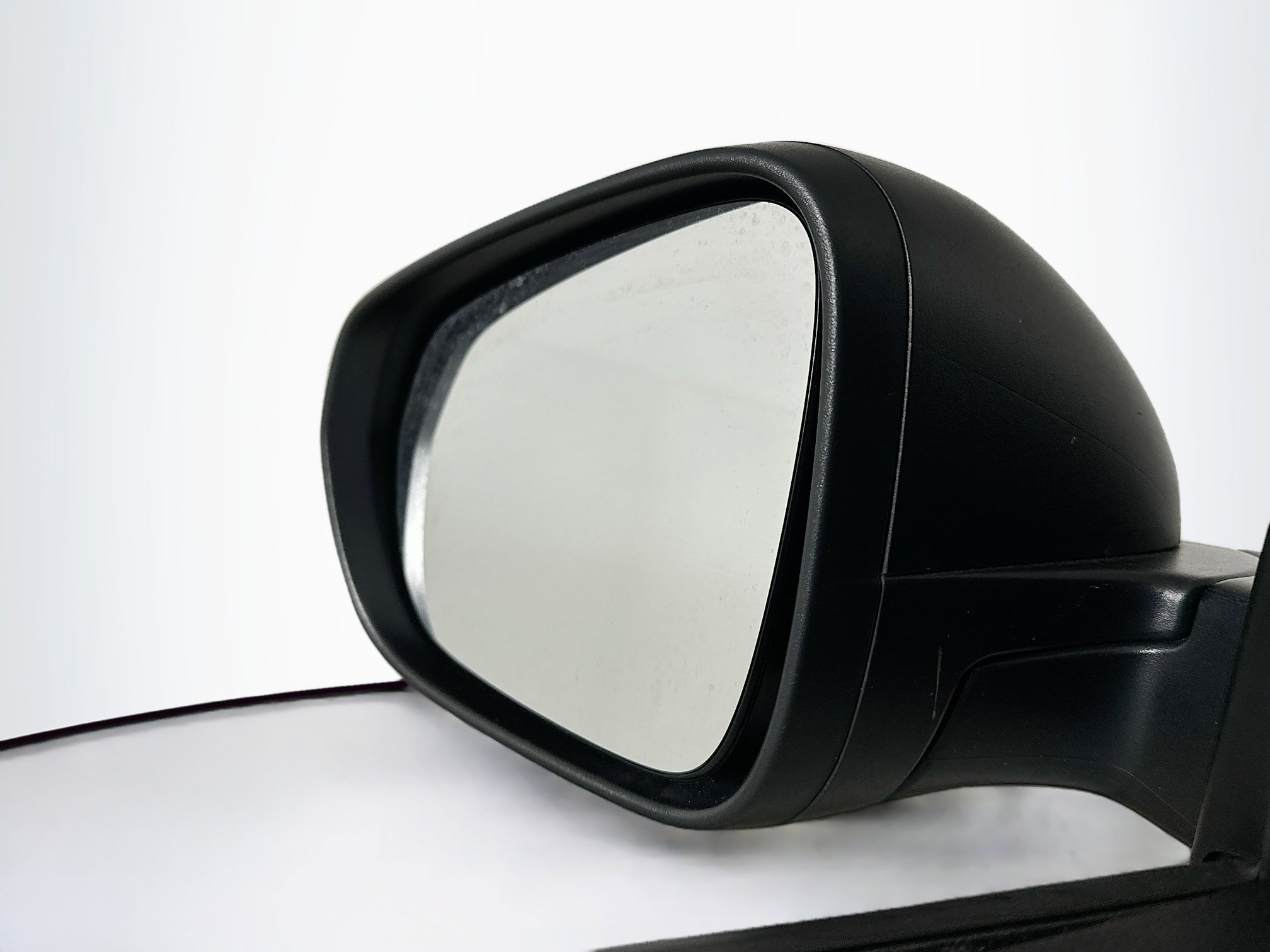 Used 2025 Chevrolet Trax LS FWD image 16