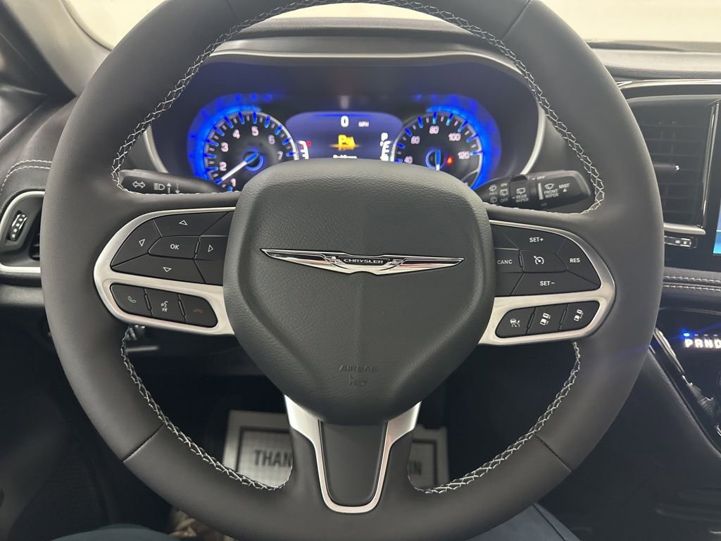 New 2026 Chrysler Pacifica Select image 30